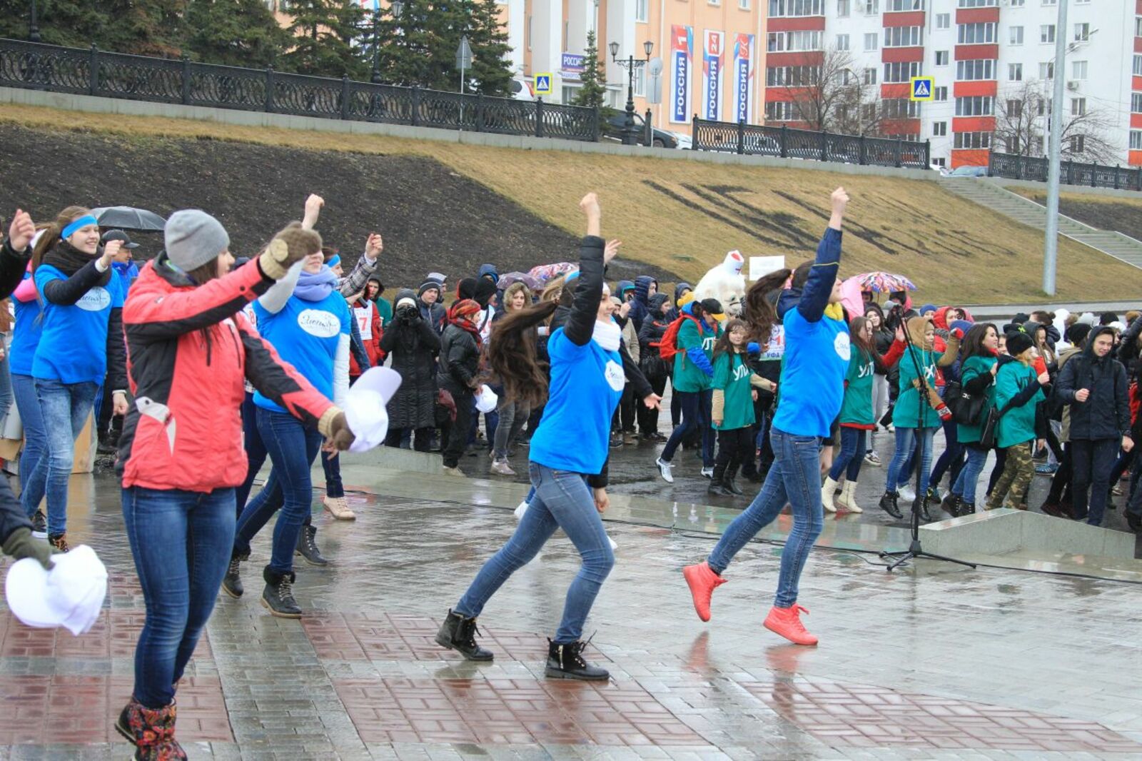 Олег Яровиков