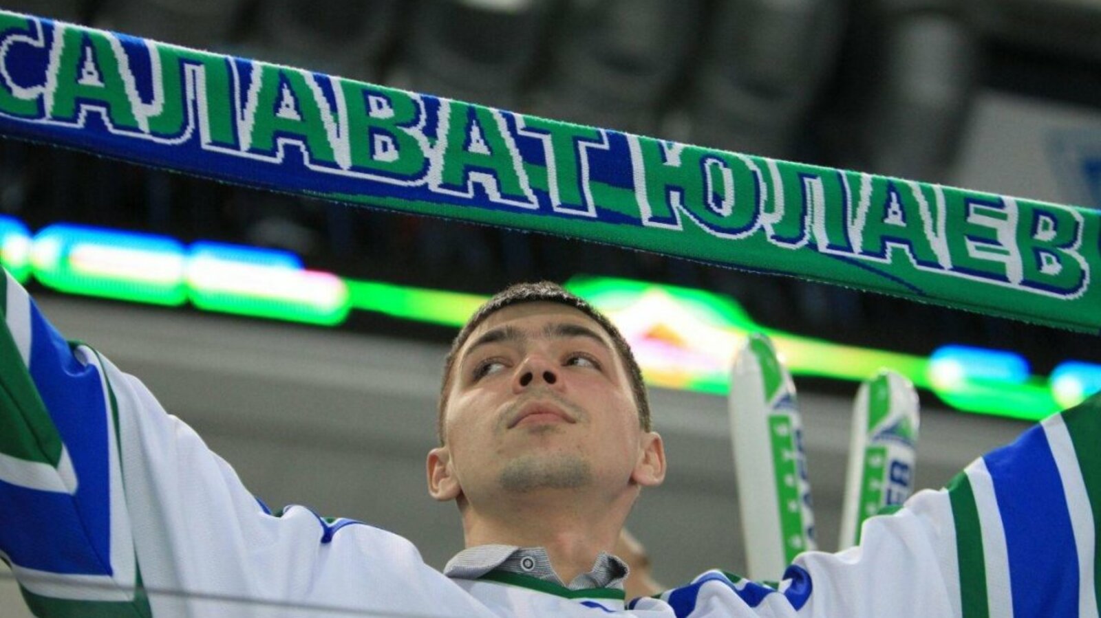 Олег Яровиков