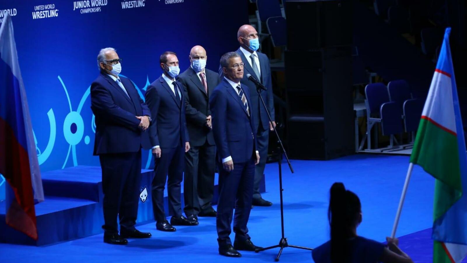 Валерий Шахов, Олег Яровиков