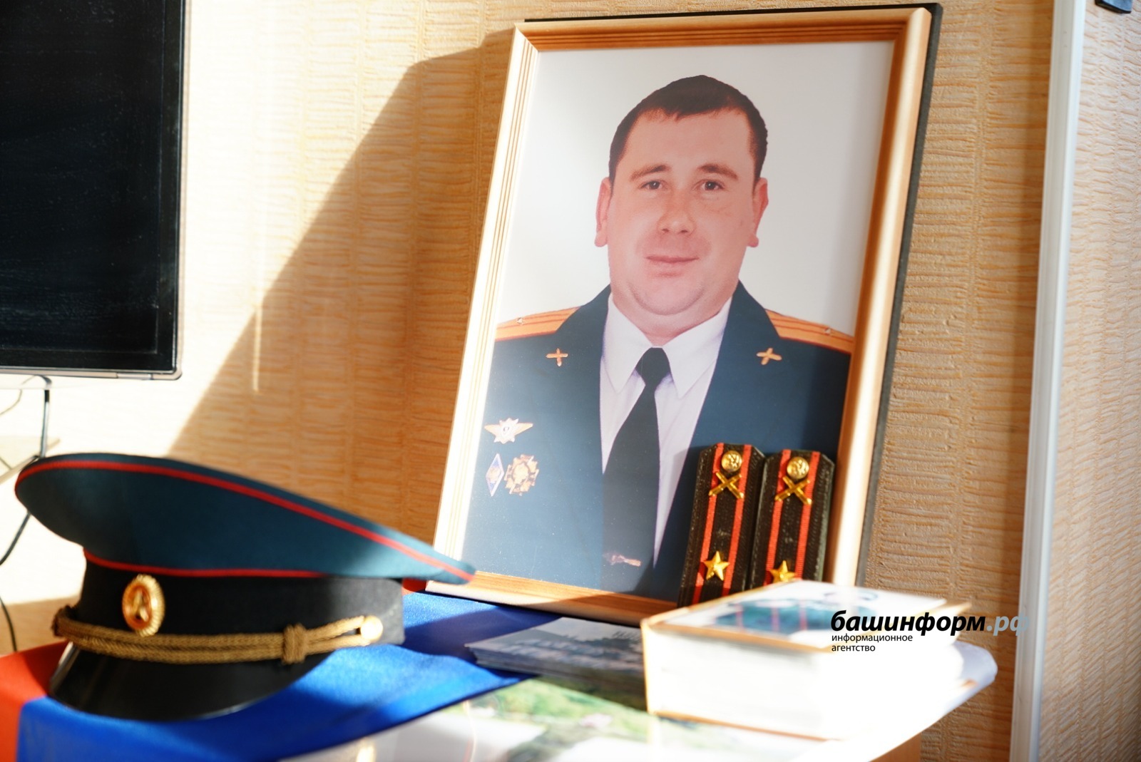 Олег Яровиков