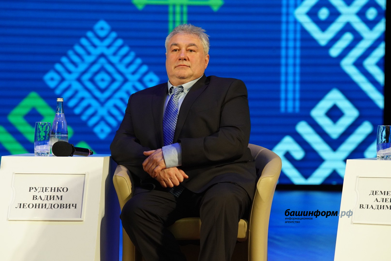 Олег Яровиков