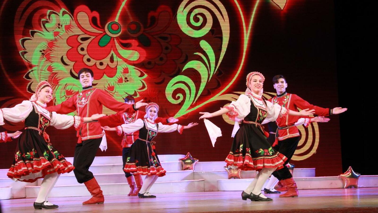 Олег Яровиков