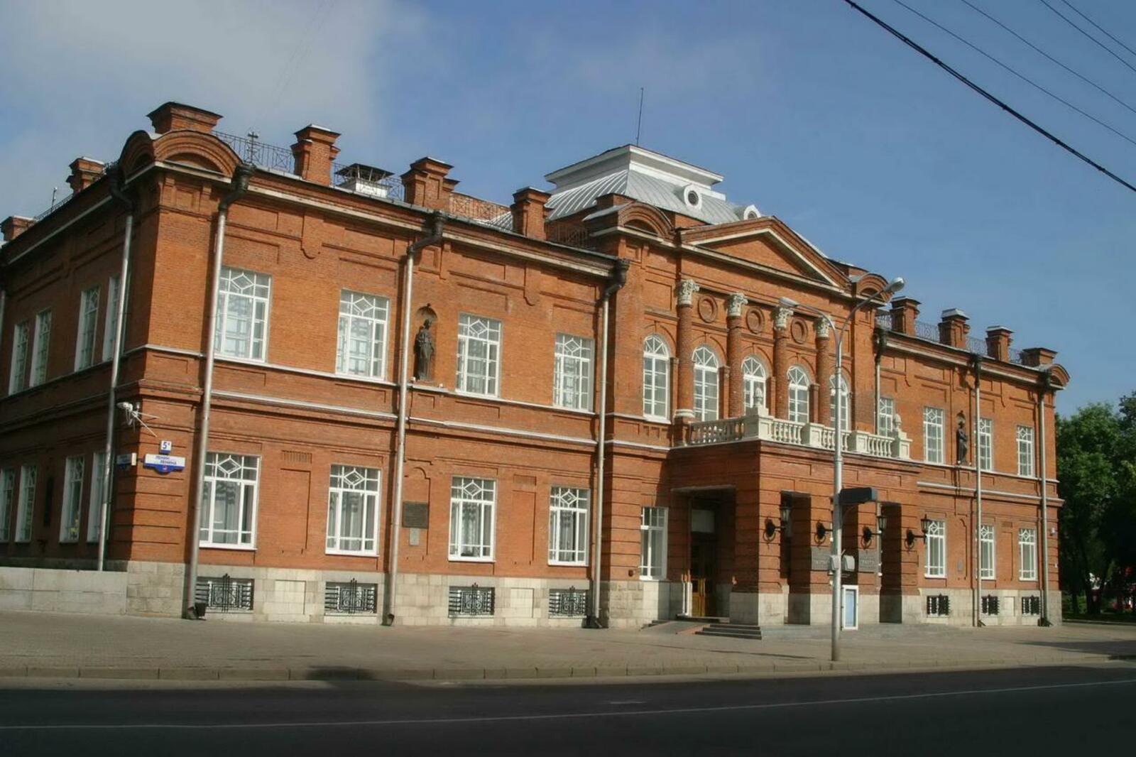 Олег Яровиков
