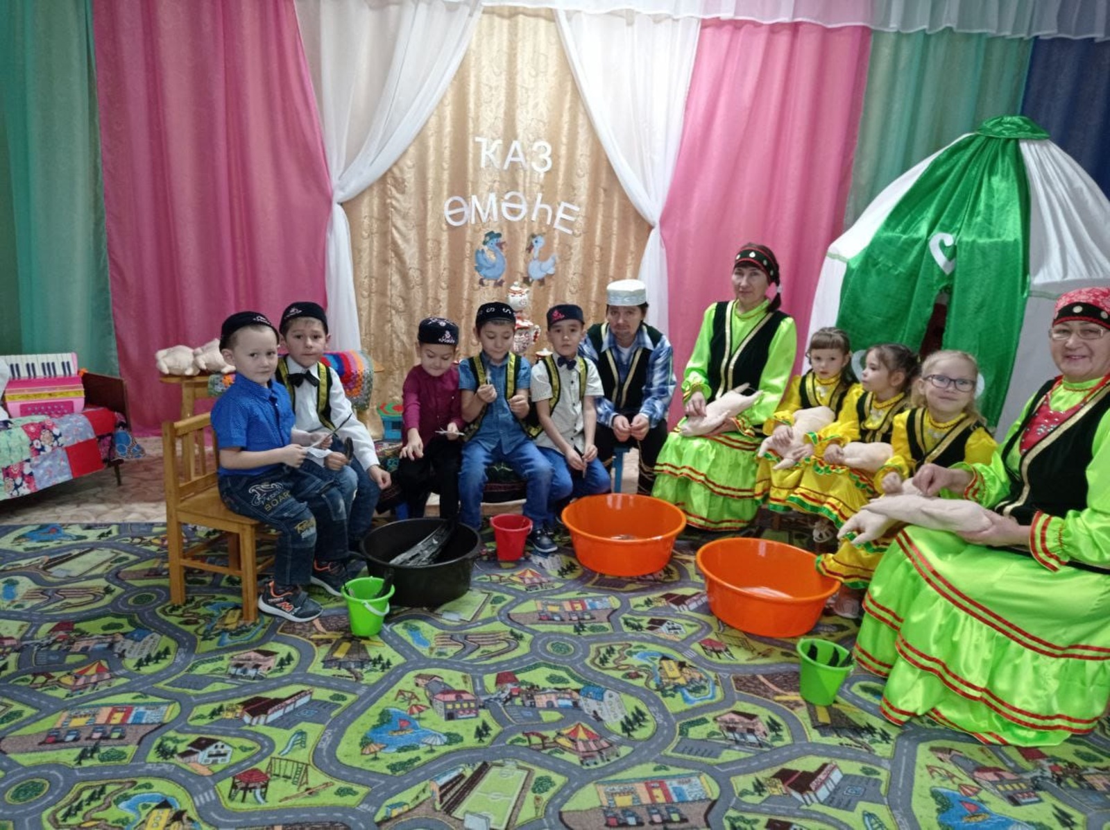 Воспитанники детского сада «Радуга»