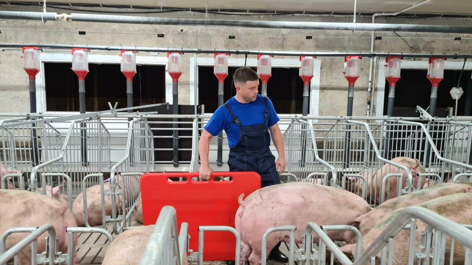 Олег Яровиков