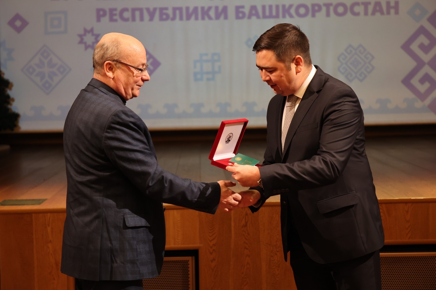 Владимир Стаханов