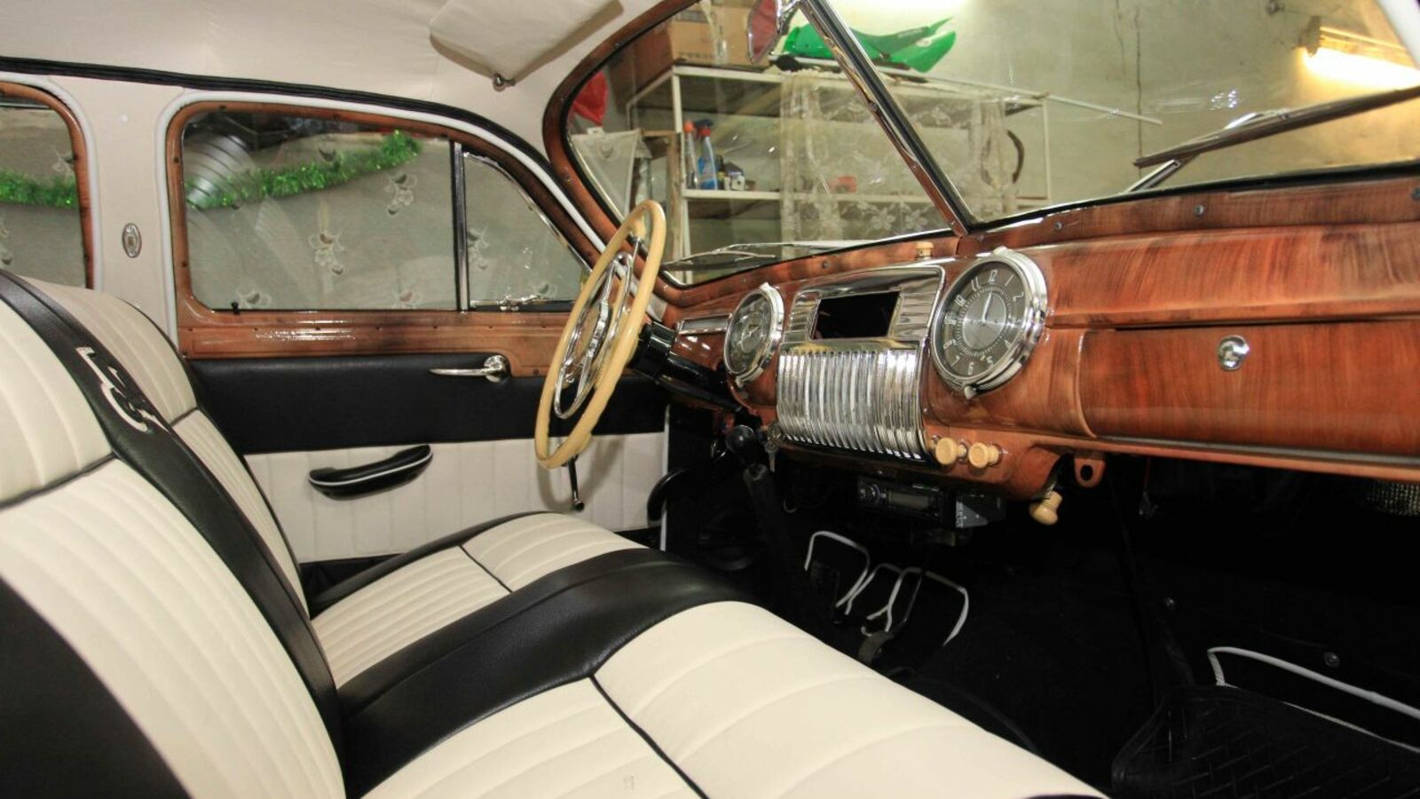 Олег Яровиков