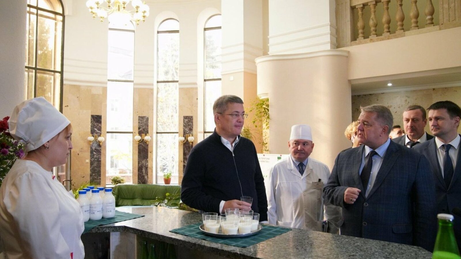 Олег Яровиков