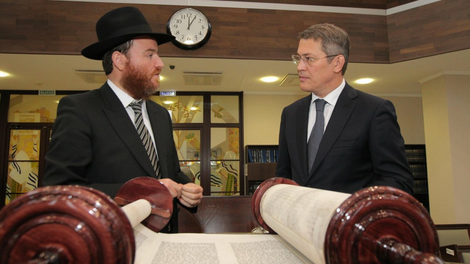 Олег Яровиков