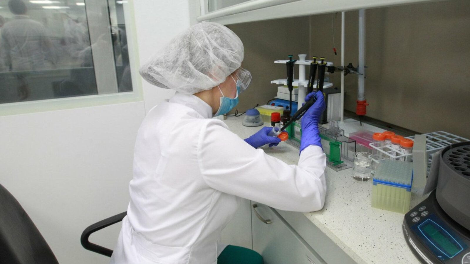 Олег Яровиков