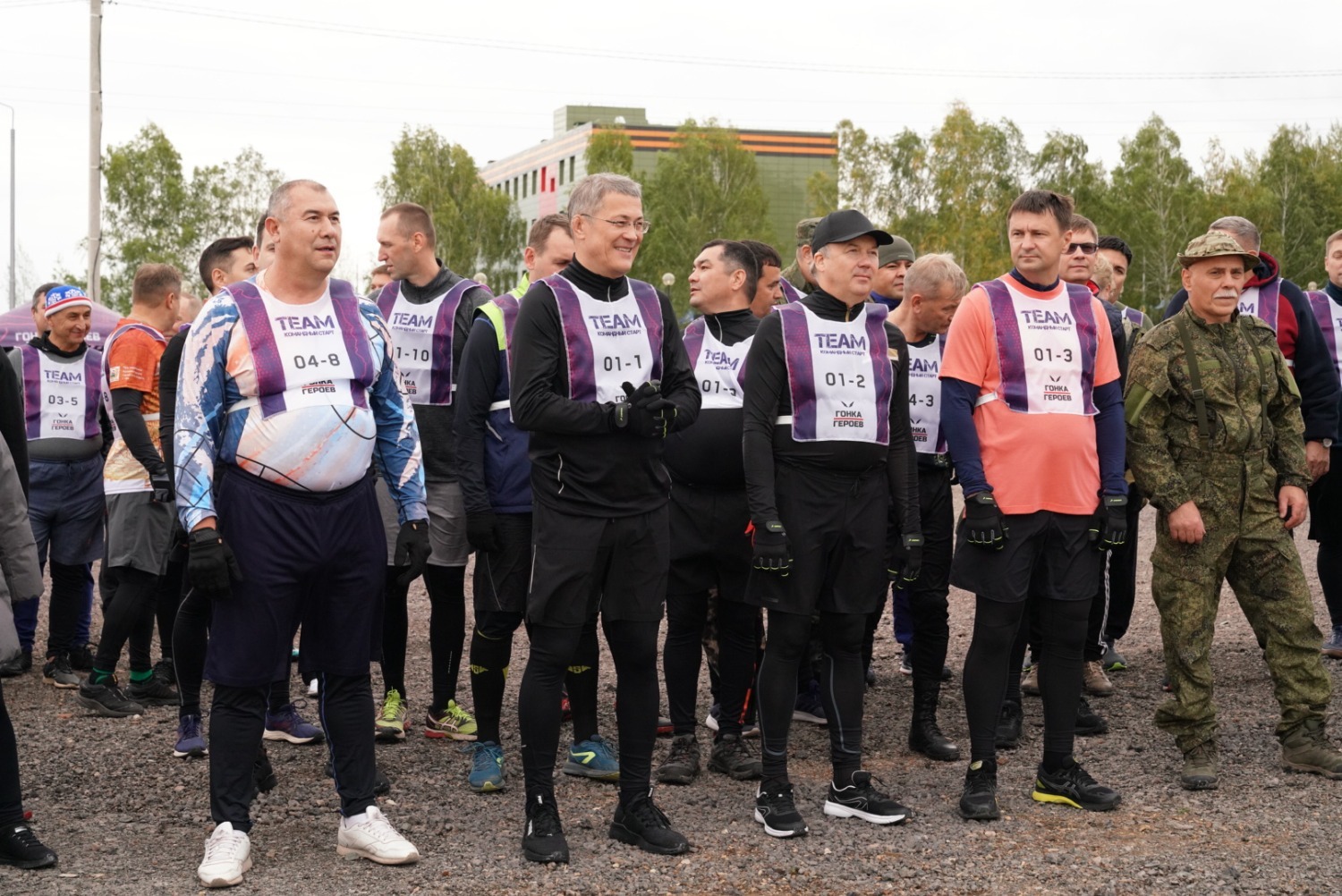 Олег Яровиков