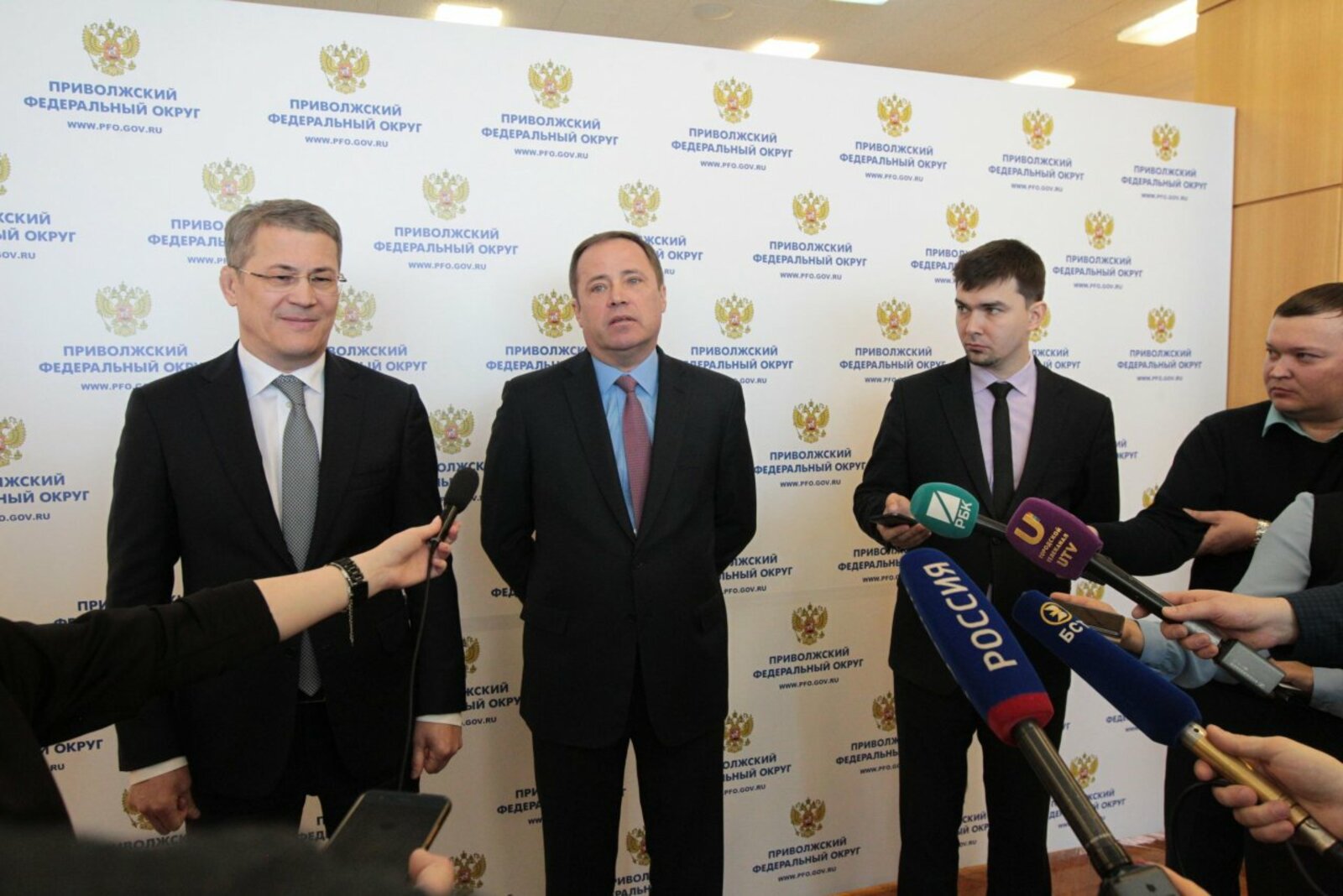 Олег Яровиков