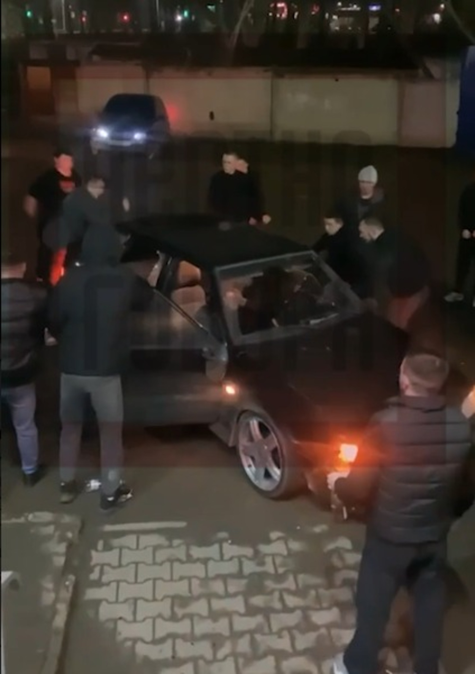 скриншот видео «Честно говоря»