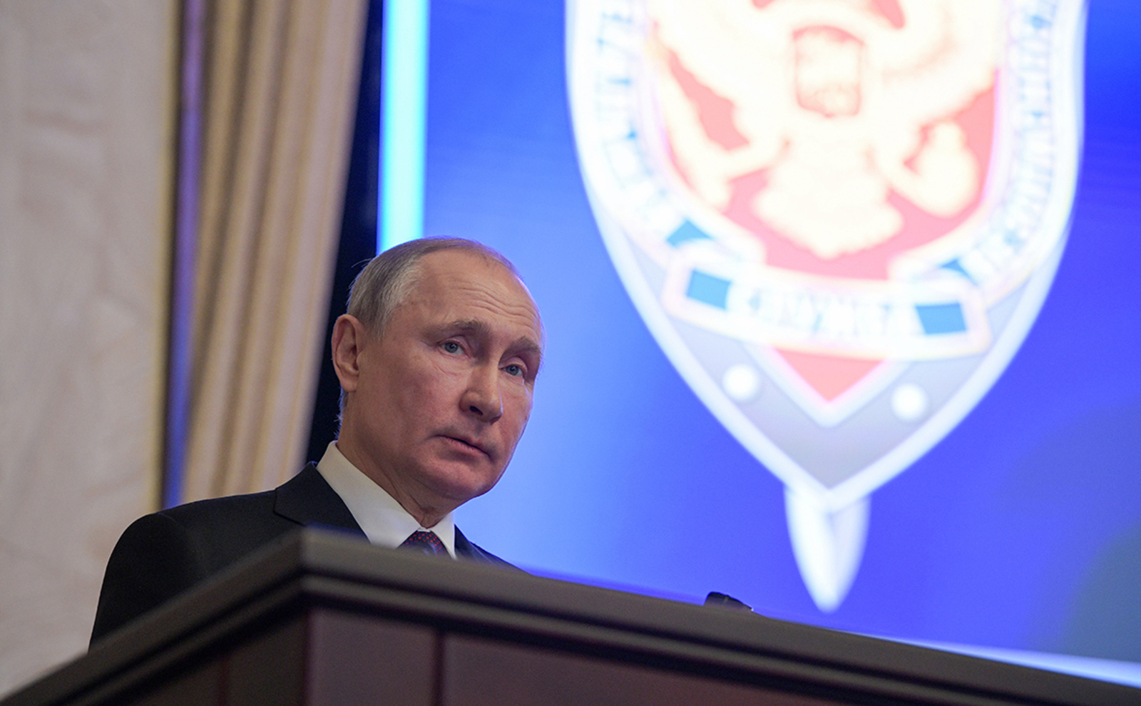 Путин: переход России к расчетам в нацвалютах с партнерами способствует укреплению рубля