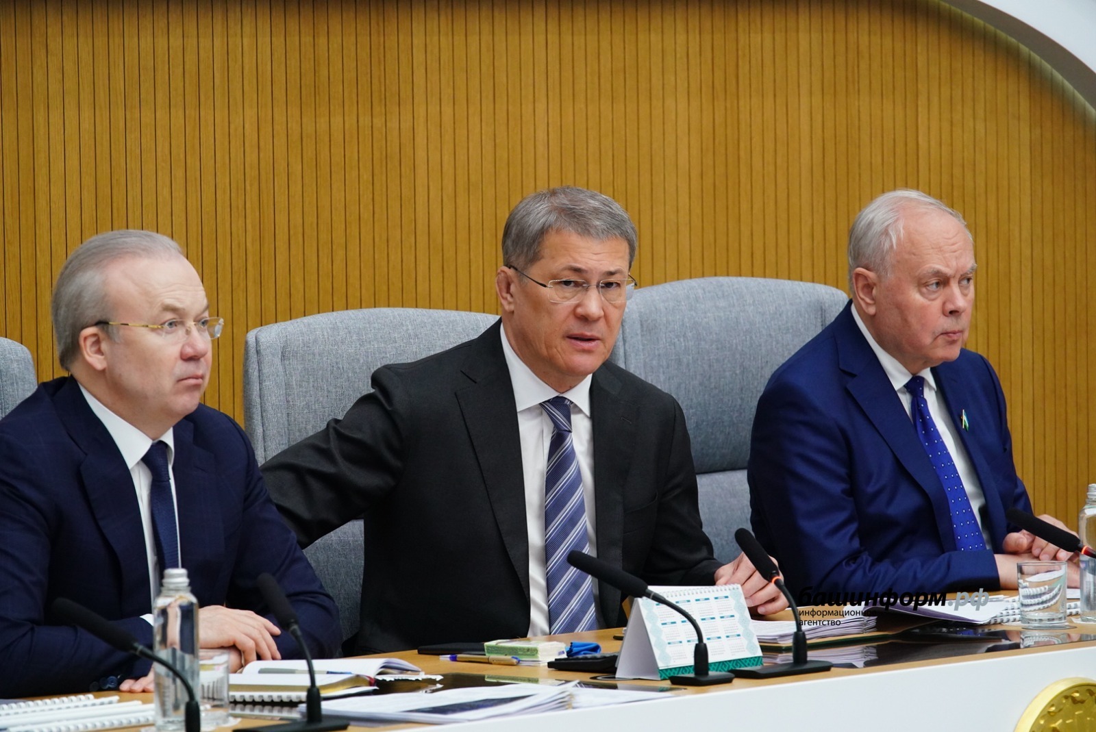 Олег Яровиков