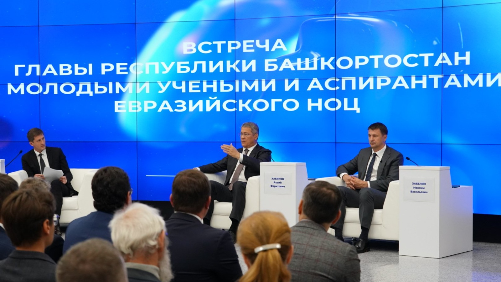 Олег Яровиков.