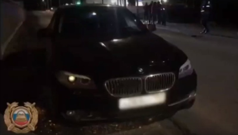 В Башкирии водитель на BMW задавил пешехода и скрылся с места ДТП, но потом вернулся