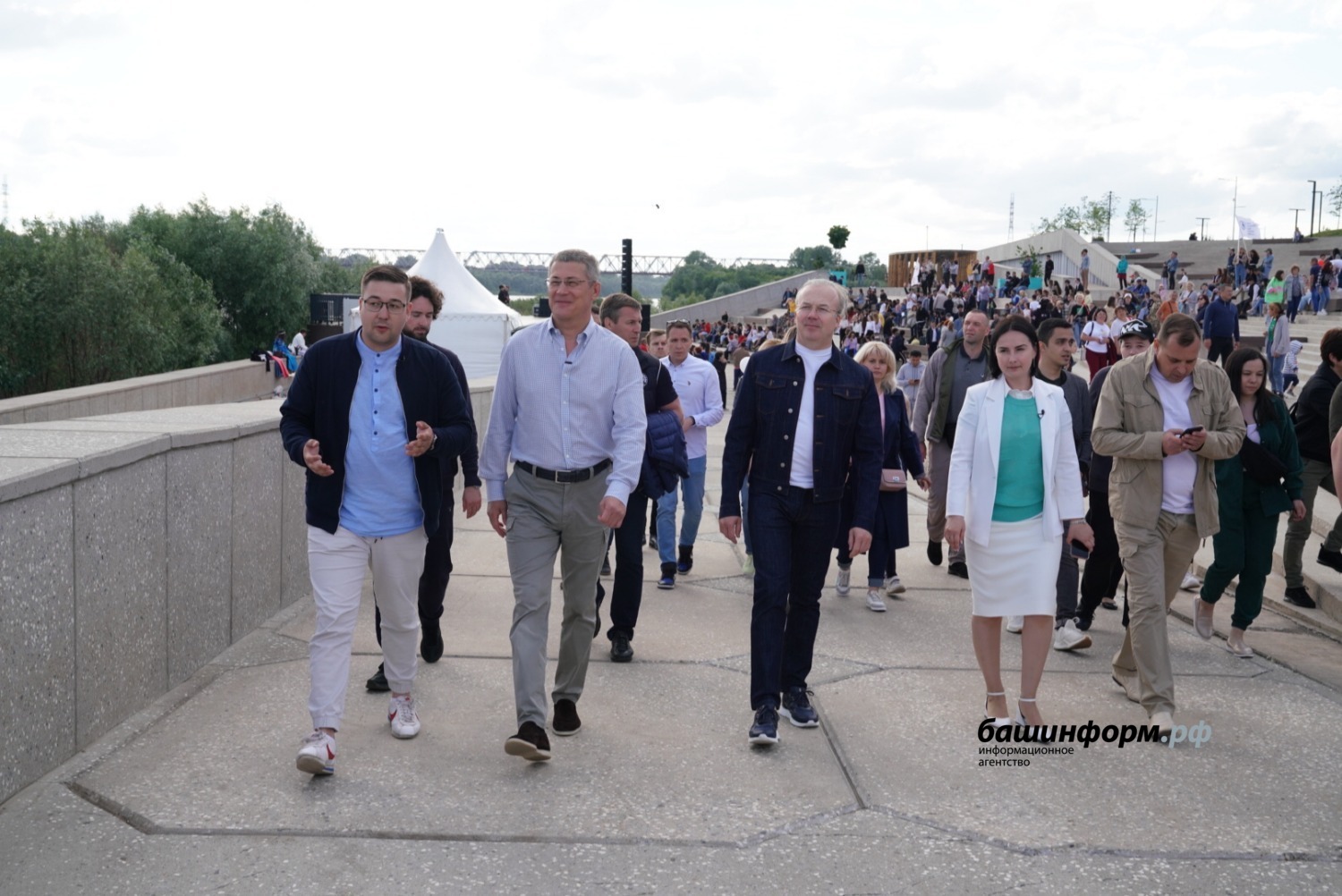 Олег Яровиков