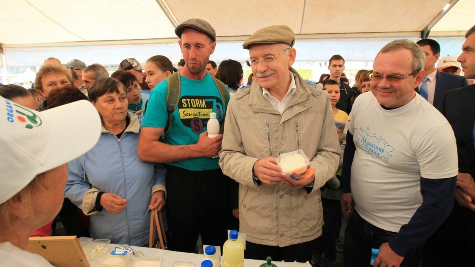 Олег Яровиков