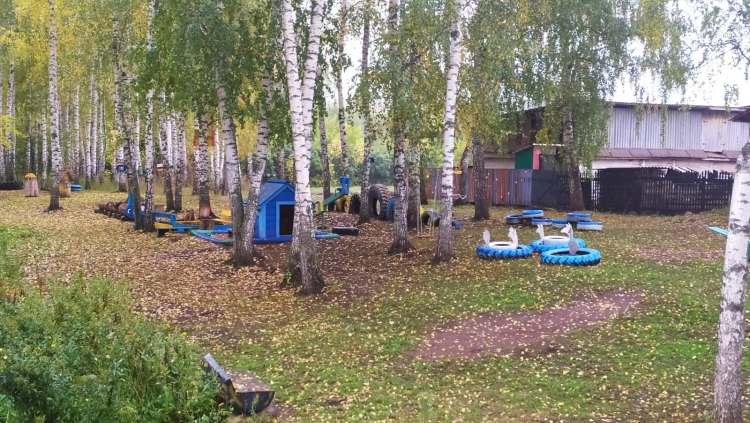 автор