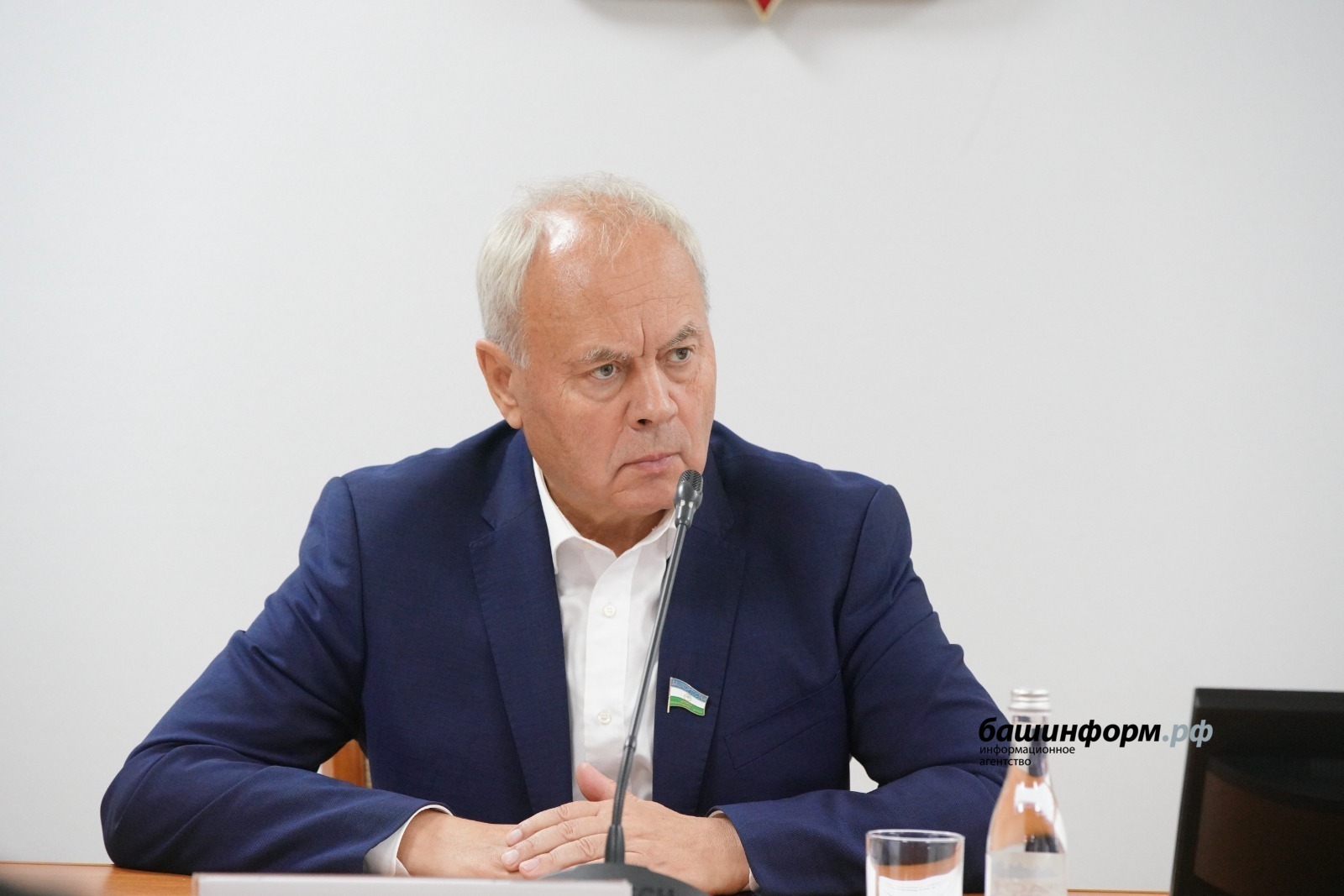 Олег Яровиков