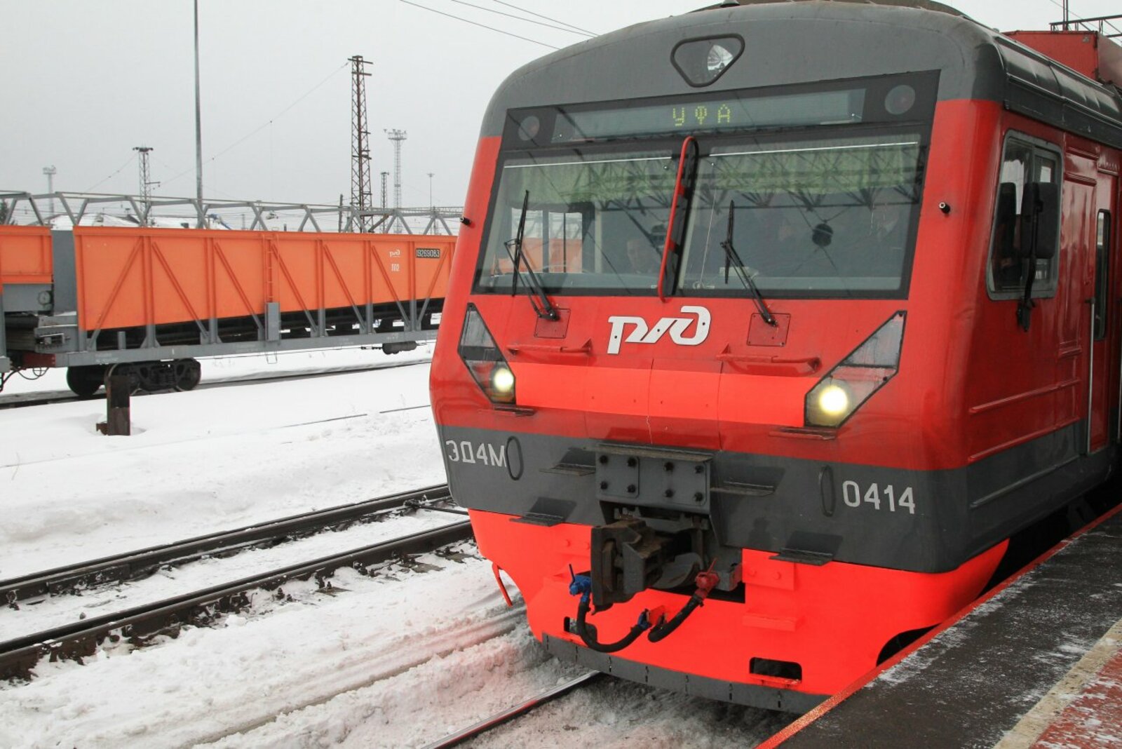 Олег Яровиков