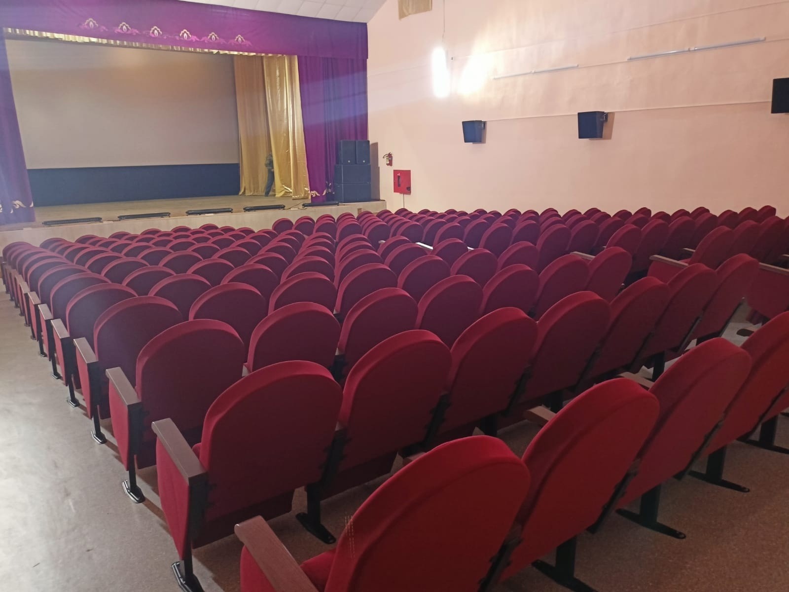 В Башкирии по нацпроекту открылся новый цифровой кинозал