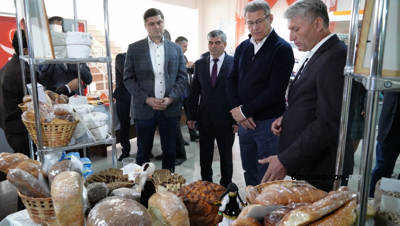 Олег Яровиков