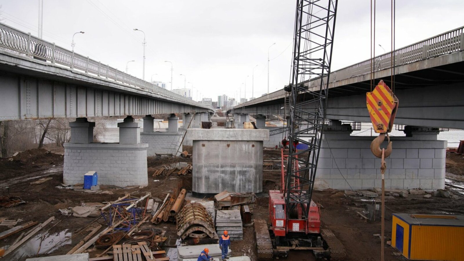 Олег Яровиков