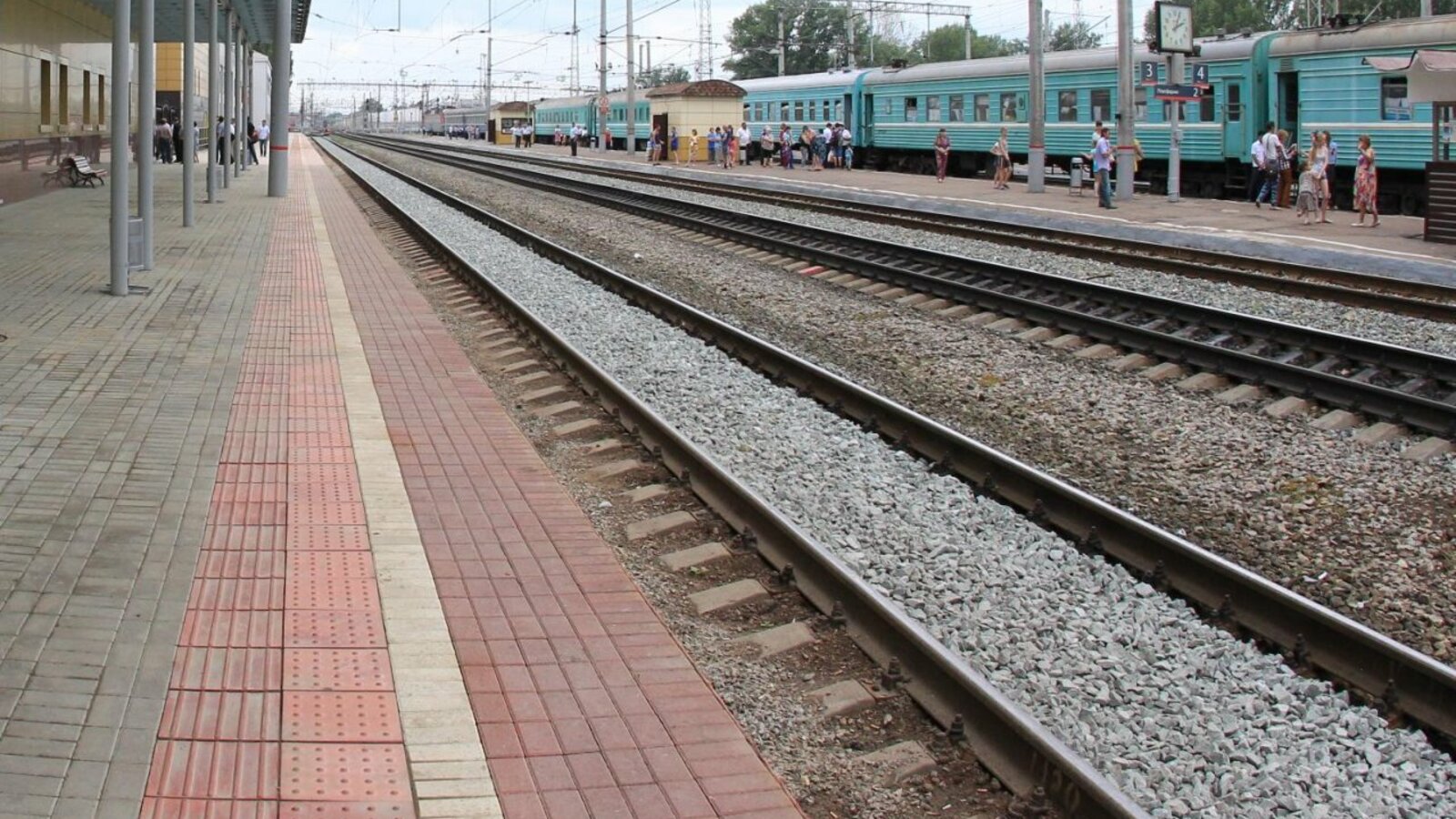 Олег Яровиков