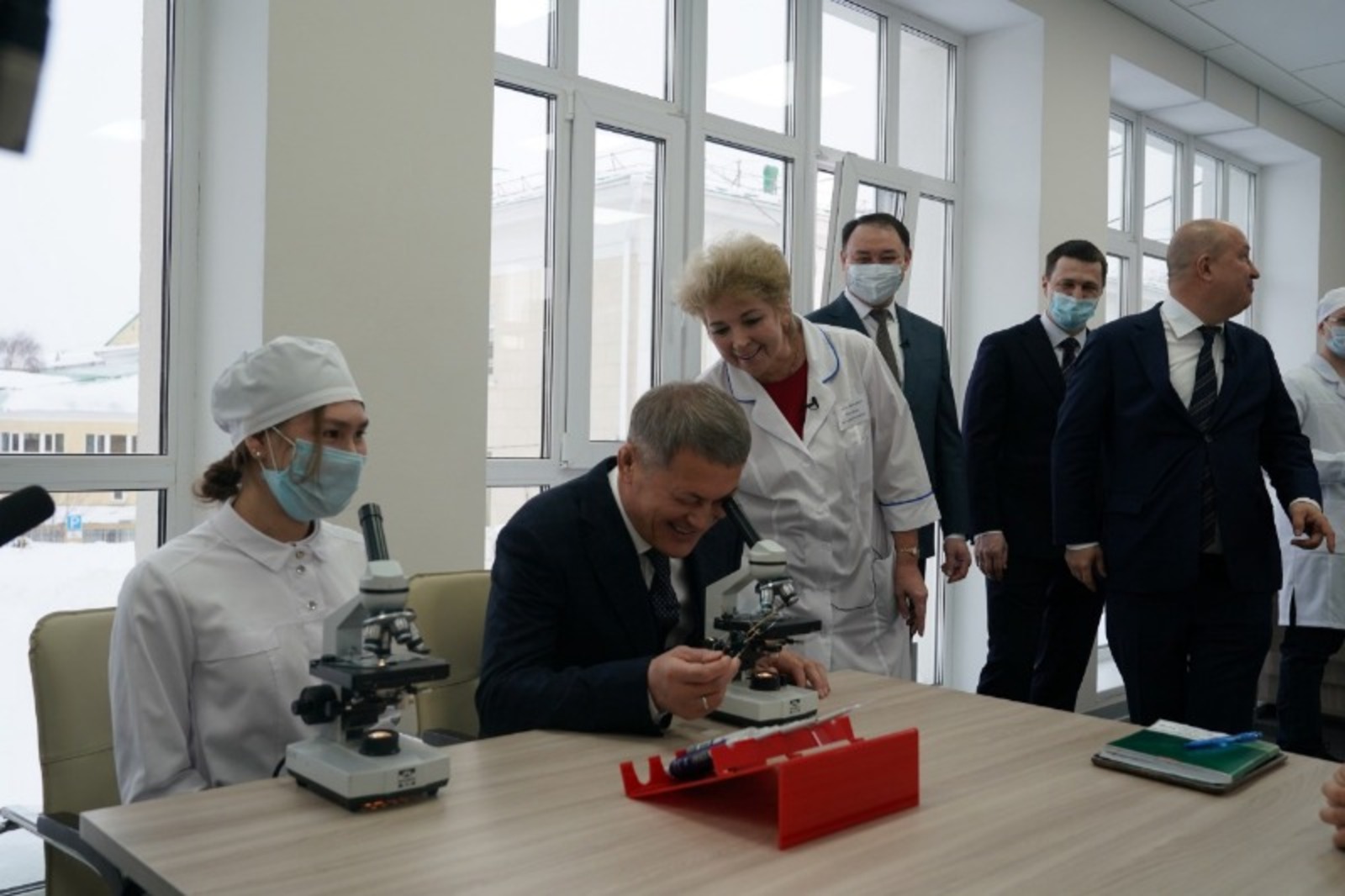 социальные сети Радия Хабирова