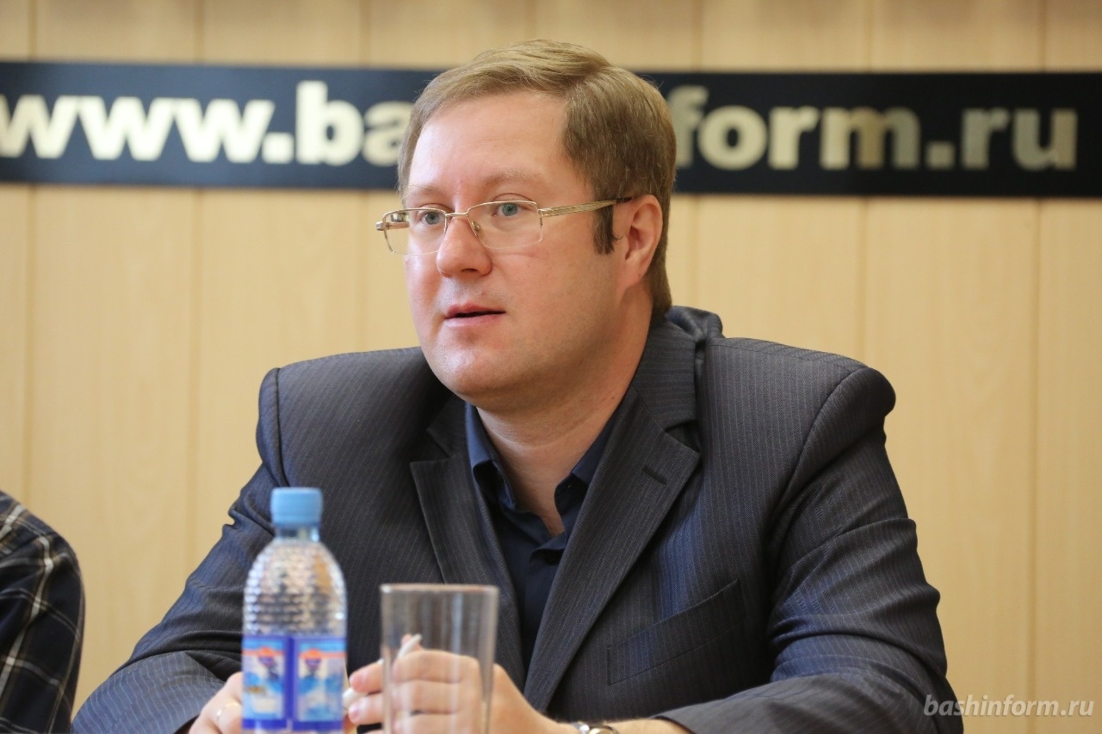 Андрей Старостин