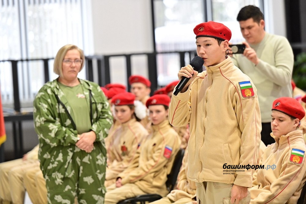 Азат Мухамедьянов  пресс-служба  Главы РБ