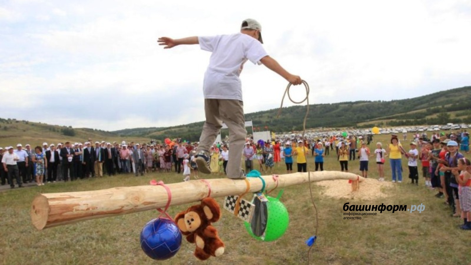 Олег Яровиков
