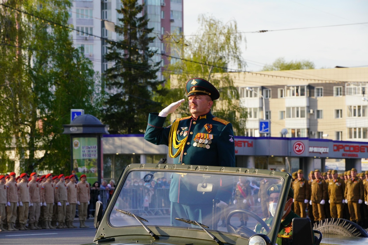 Олег Яровиков