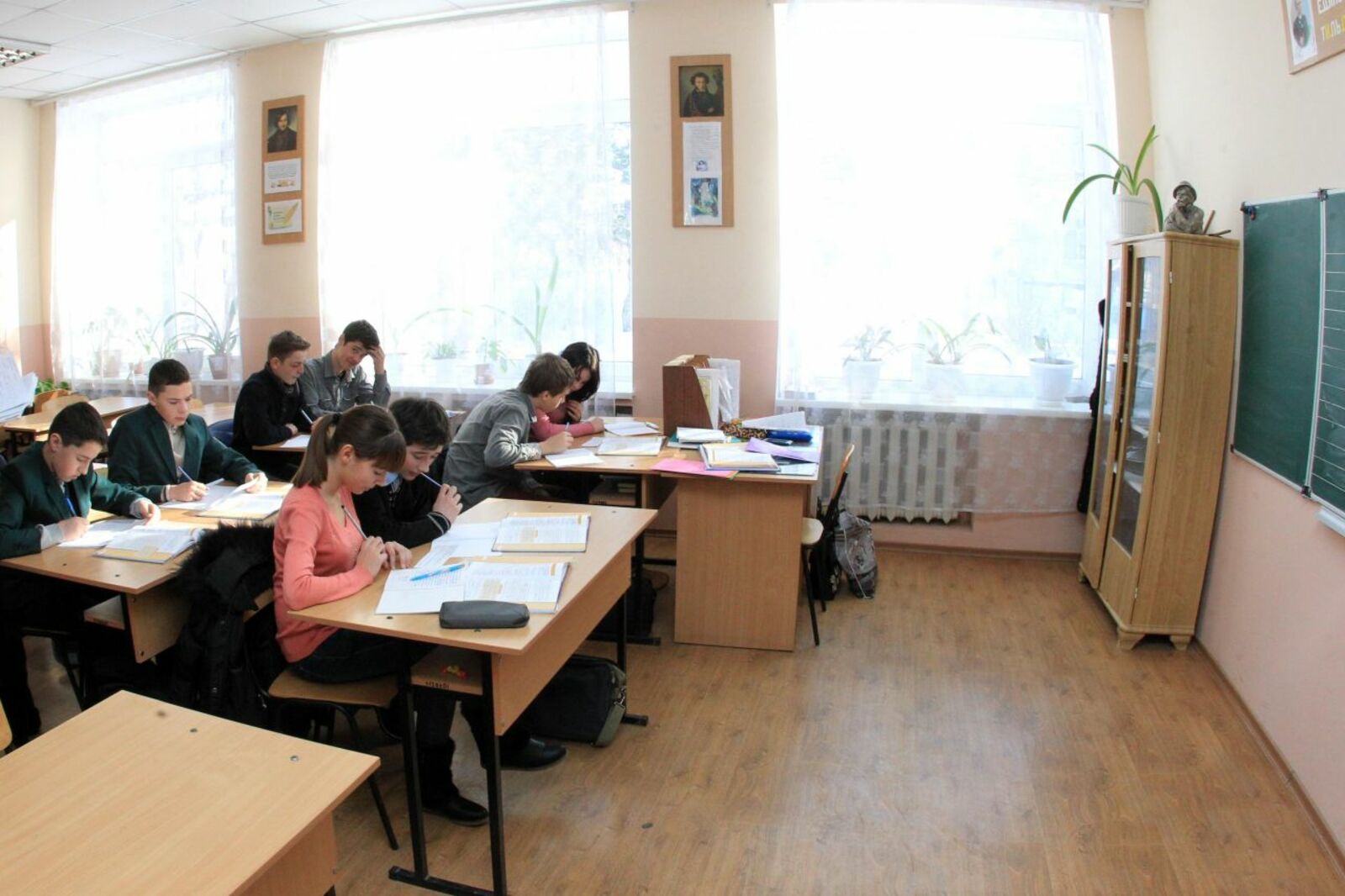 Олег Яровиков