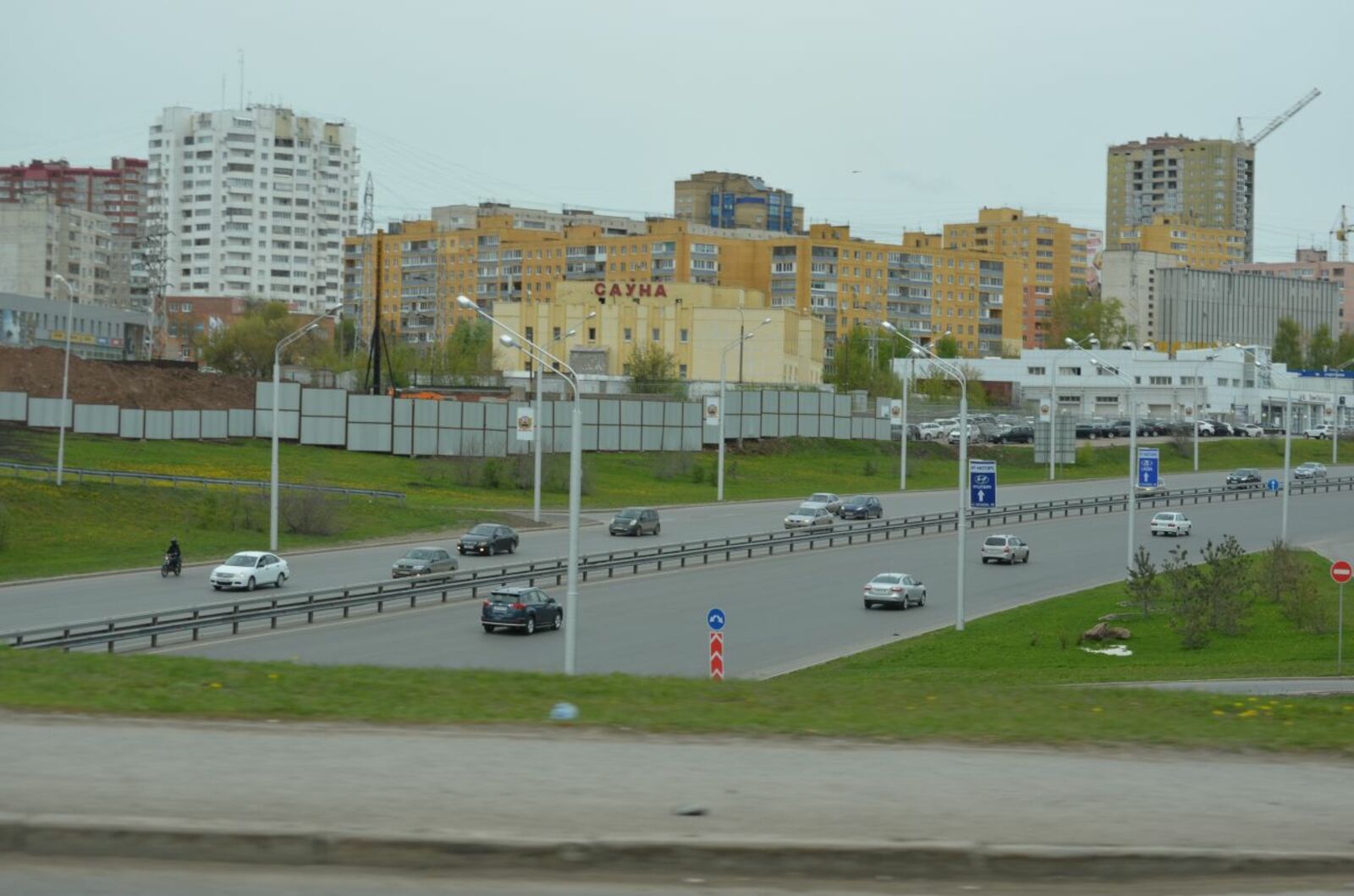 автора