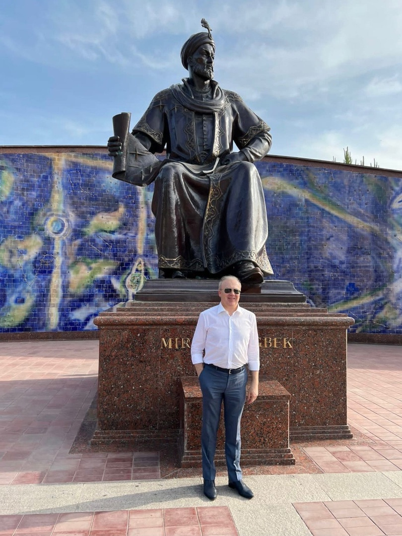 В Узбекистане можно не только отдыхать, но и работать
