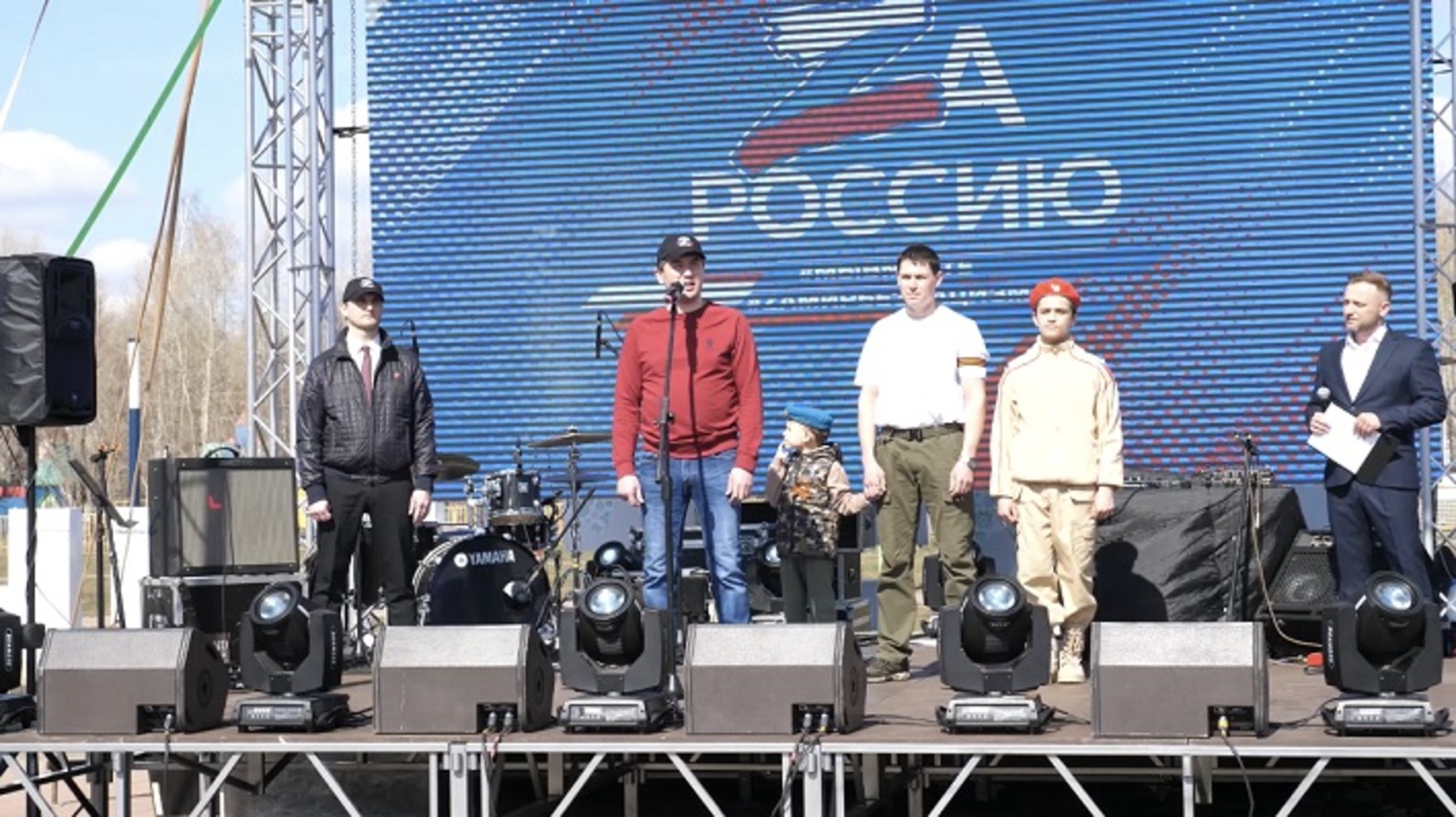 Музыкально-патриотический марафон «ZaРоссию» добрался до Нефтекамска