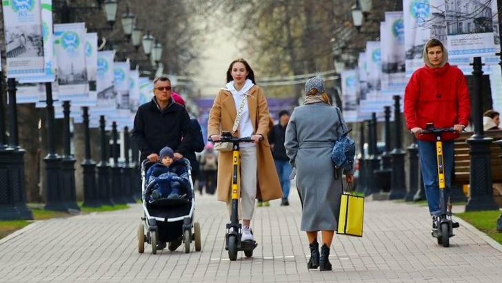 Валерий Шахов, Олег Яровиков, спикеры