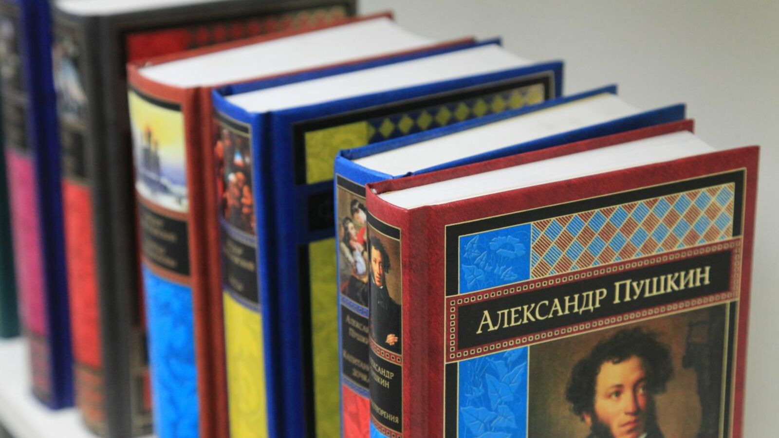 Олег Яровиков