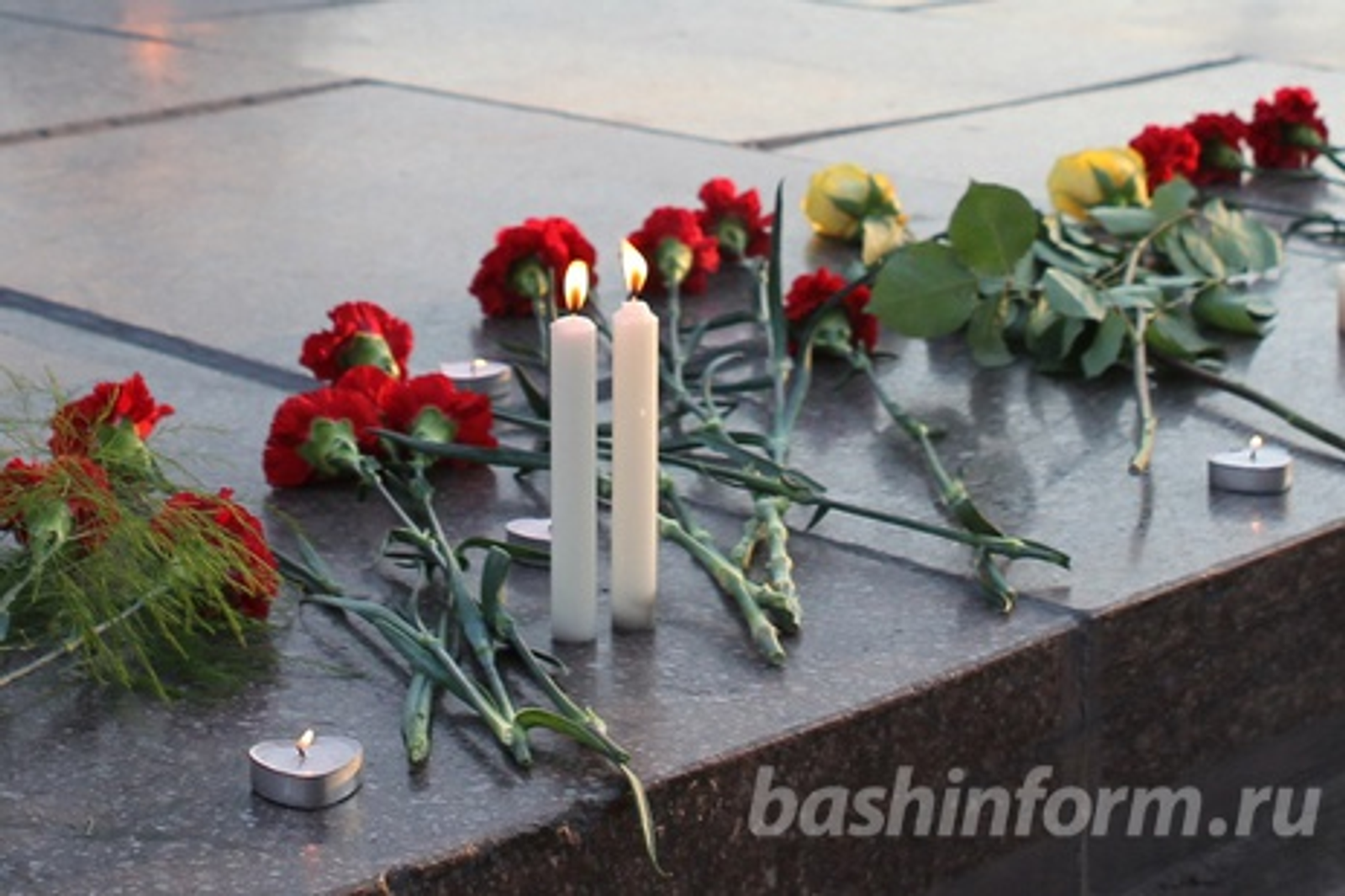 Олег Яровиков