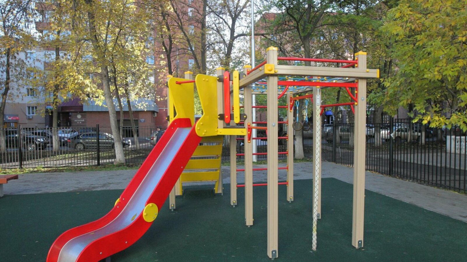 Олег Яровиков