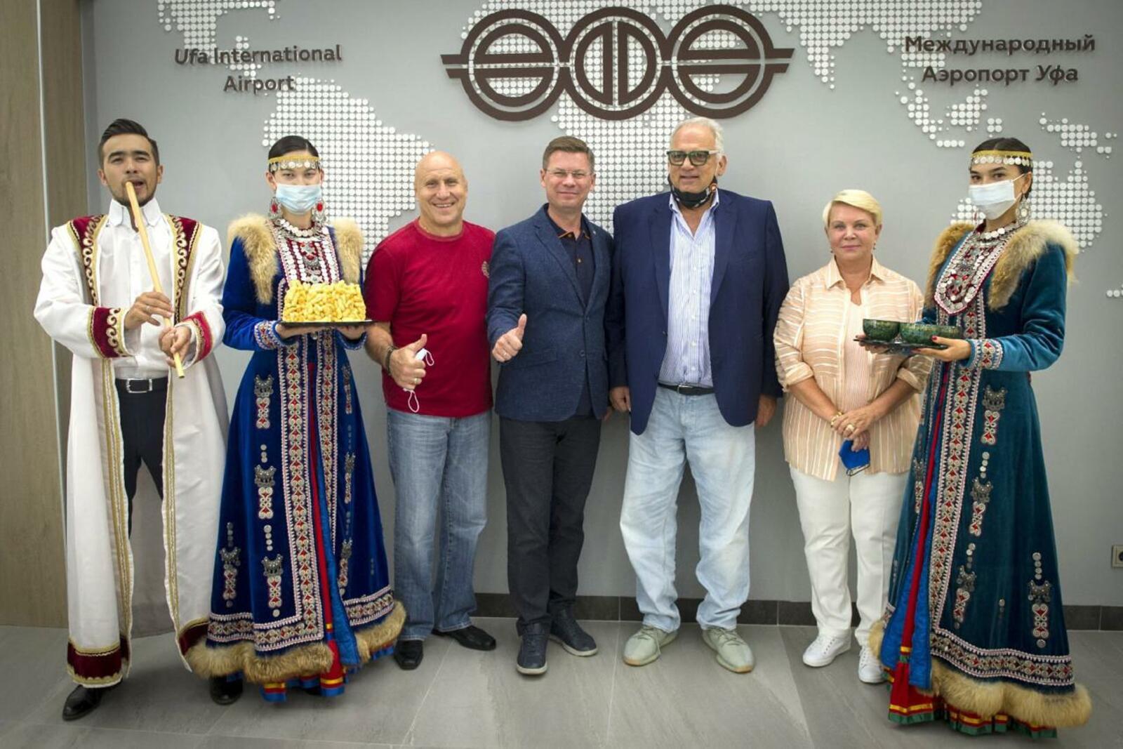 Александр Орешников