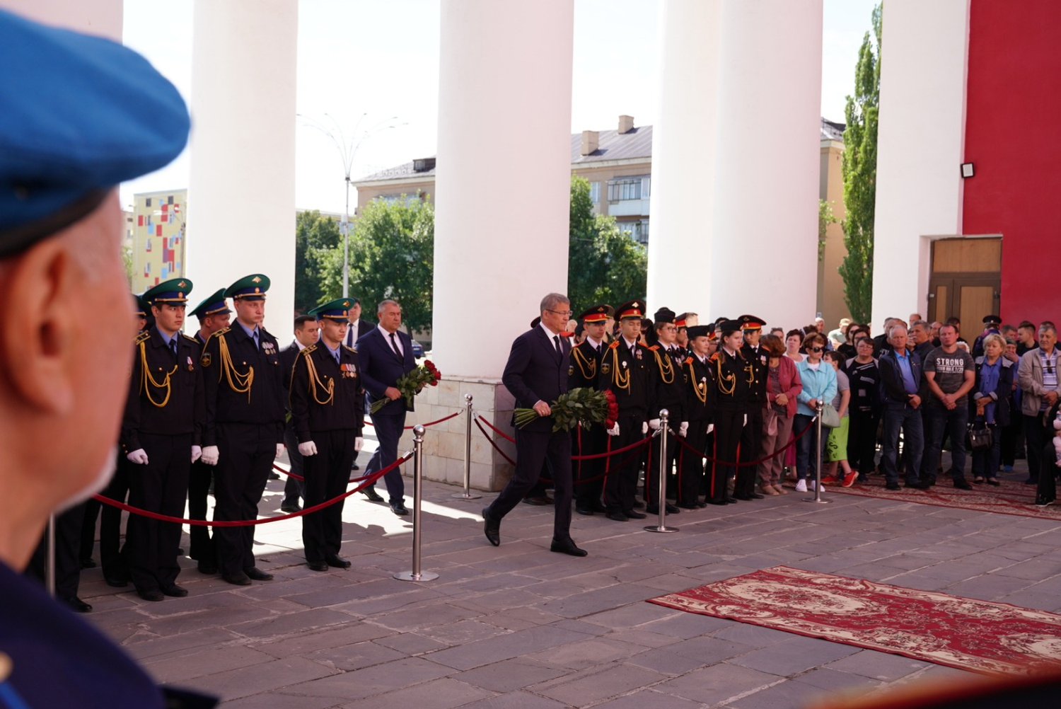 Олег Яровиков