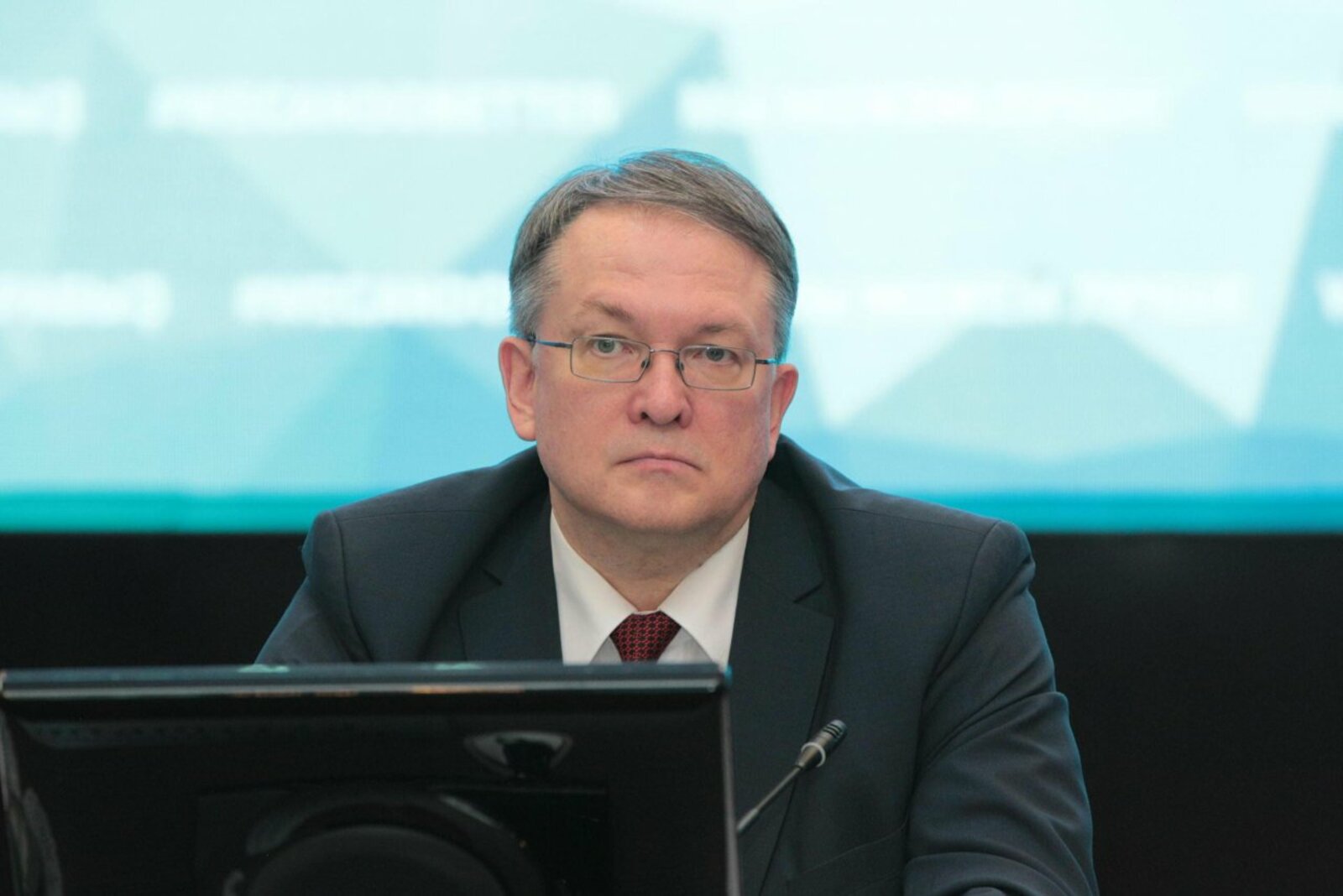 Олег Яровиков