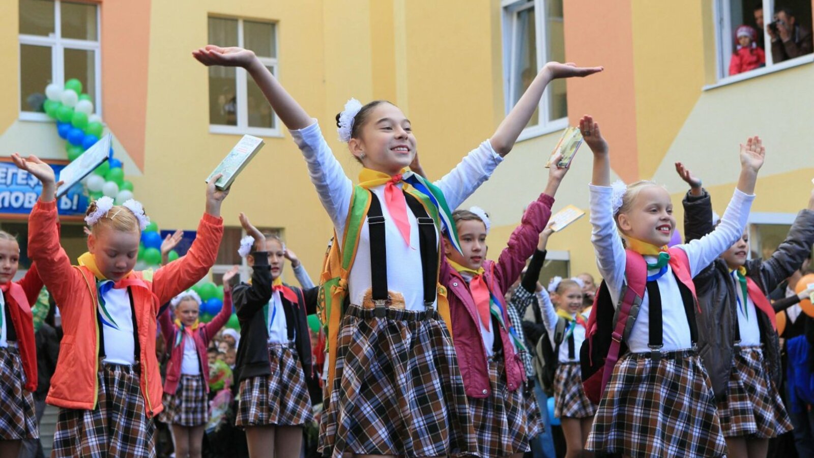 Олег Яровиков