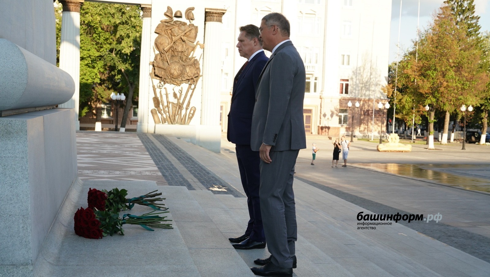Олег Яровиков