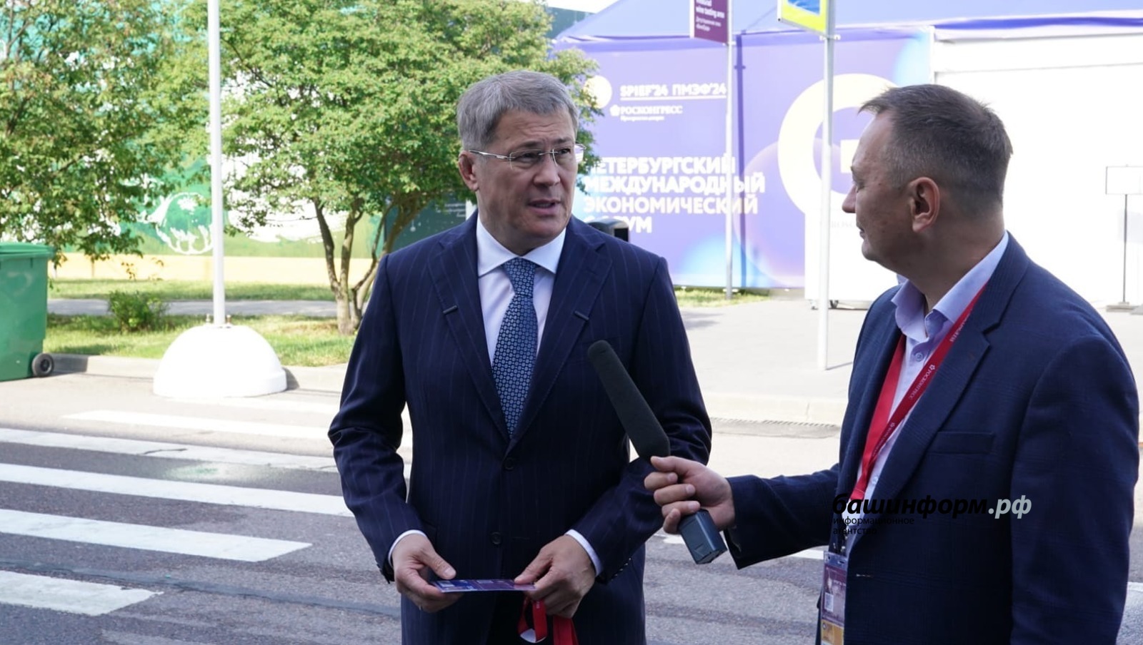 Олег Яровиков