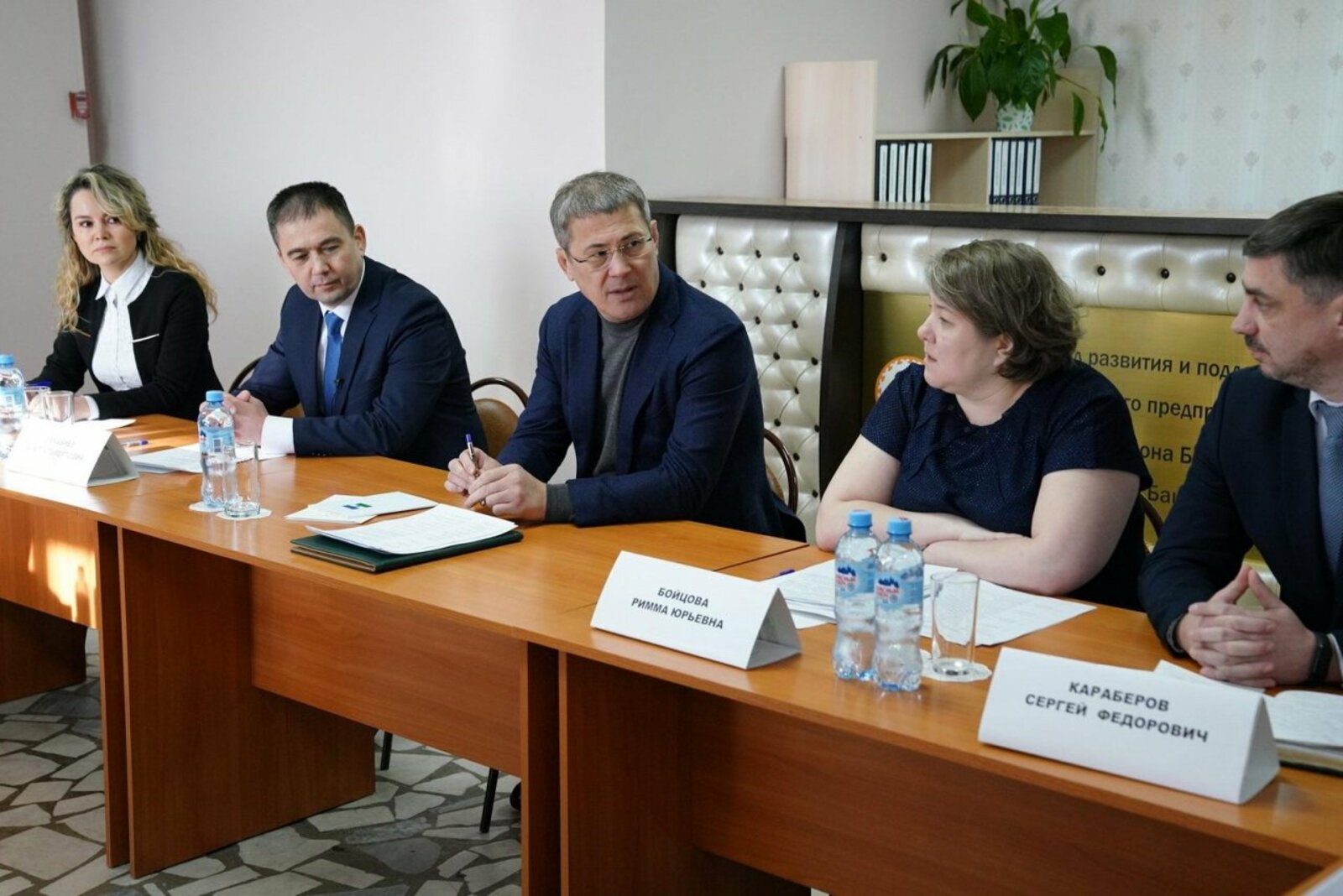 Олег Яровиков